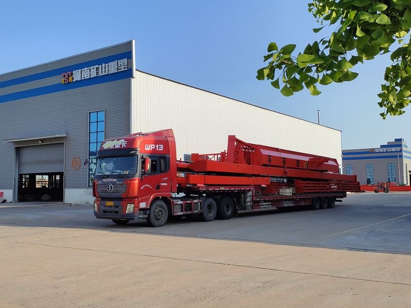 電動葫蘆門式起重機(jī) 2臺 MHxh10t—25m 外懸5/5m MHxh5t—23m 外懸4.5/4.5m 制作完成，發(fā)往青海交付客戶使用